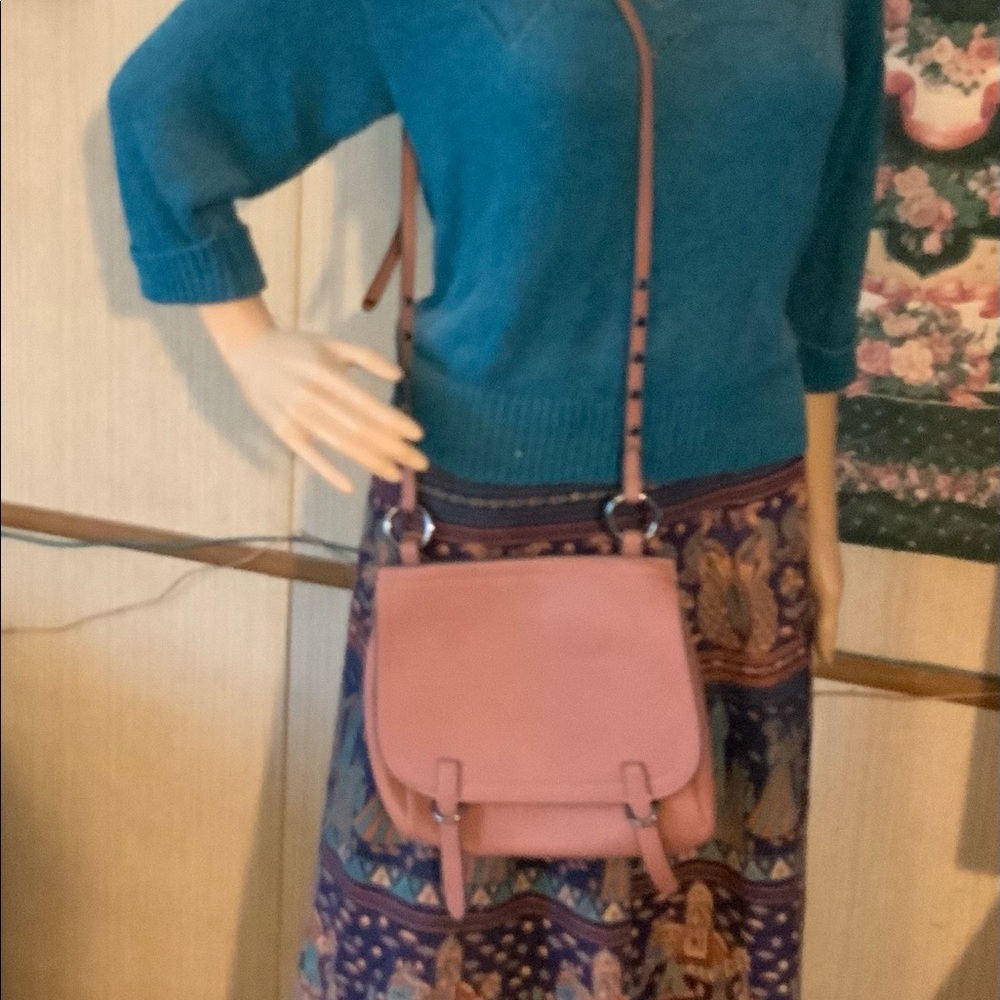 JUSTFAB CROSSBODY TAN PURSE - Picture 2 of 5